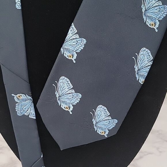 Prince Igor Necktie Vintage  1970s Butterfly tie - Picture 2 of 6